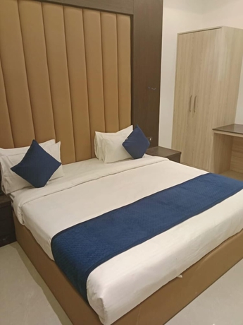 Imagen de la habitación del Hotel Grand Empire. Foto 6