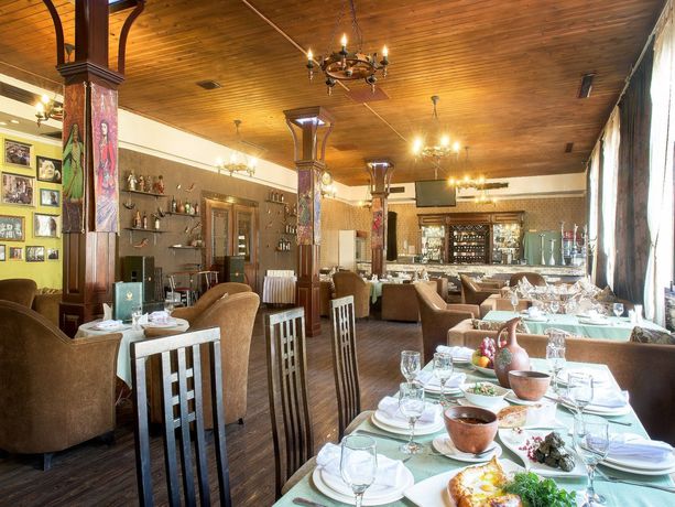 Imagen de la habitación del Hotel Grand Erbil. Foto 9