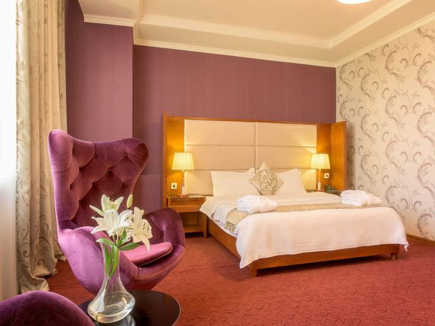 Imagen de la habitación del Hotel Grand Erbil. Foto 12