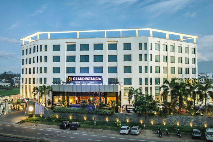 Imagen general del Hotel Grand Estancia. Foto 1