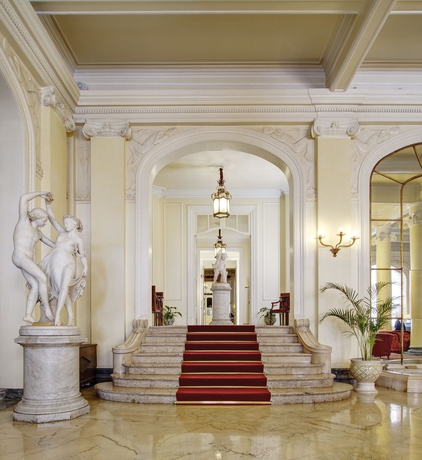 Imagen de los interiores del Hotel Grand Et Des Palmes. Foto 16