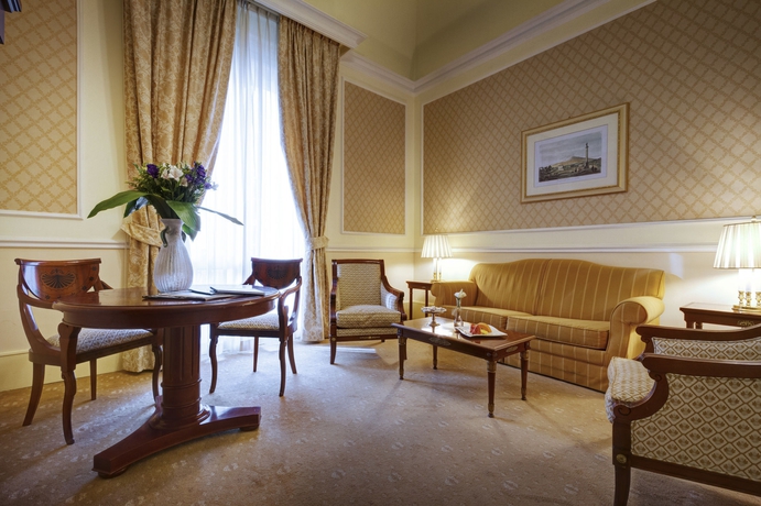 Imagen de la habitación del Hotel Grand Et Des Palmes. Foto 11