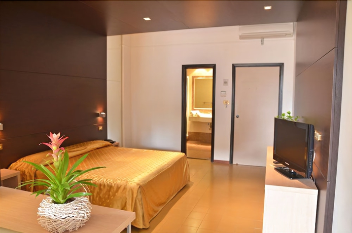 Imagen de la habitación del Hotel Grand Eurhotel. Foto 7