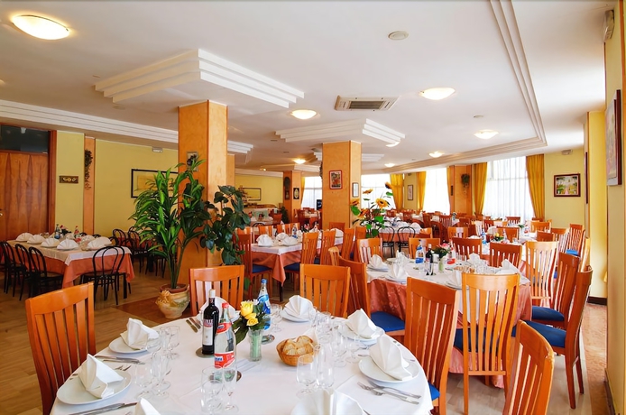 Imagen del bar/restaurante del Hotel Grand Eurhotel. Foto 3