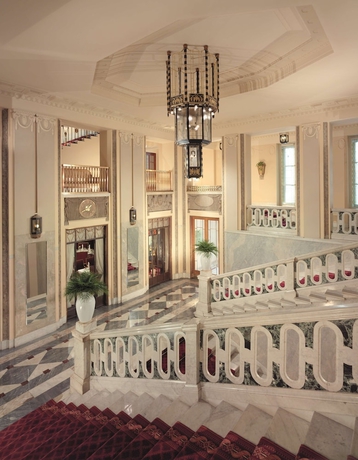 Imagen de los interiores del Hotel Grand Europe, A Belmond , St Petersburg. Foto 17