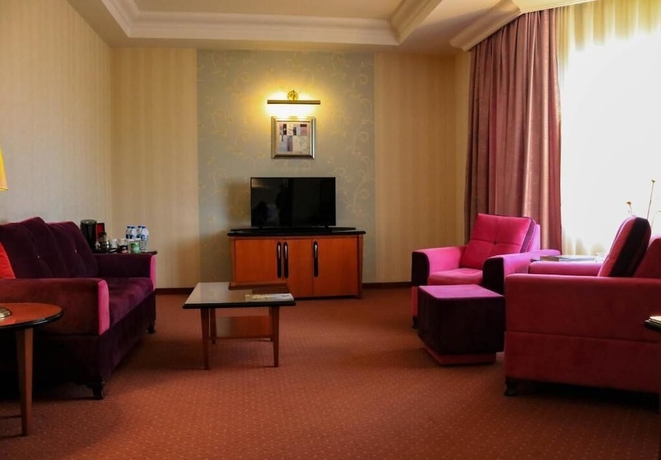 Imagen de la habitación del Hotel Grand Europe Baku. Foto 3