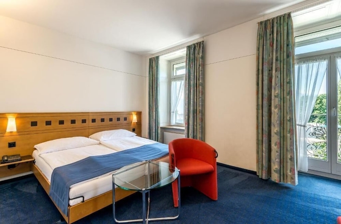 Imagen de la habitación del Hotel Grand Europe. Foto 10