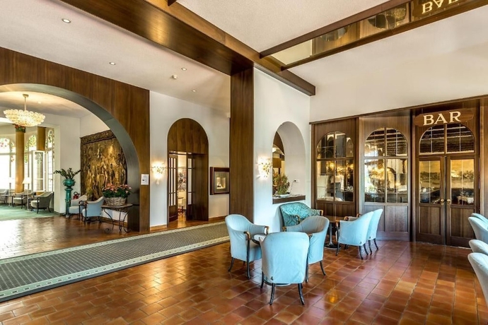 Imagen de los interiores del Hotel Grand Europe. Foto 18