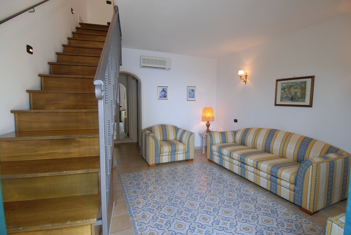 Imagen de la habitación del Hotel Grand Excelsior Amalfi. Foto 14