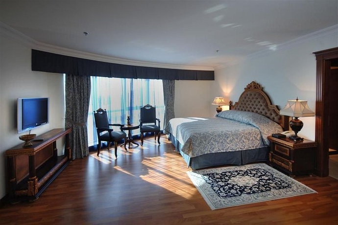 Imagen de la habitación del Hotel Grand Excelsior Bur Dubai. Foto 9