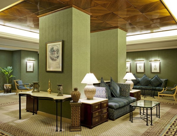 Imagen del bar/restaurante del Hotel Grand Excelsior Deira. Foto 3