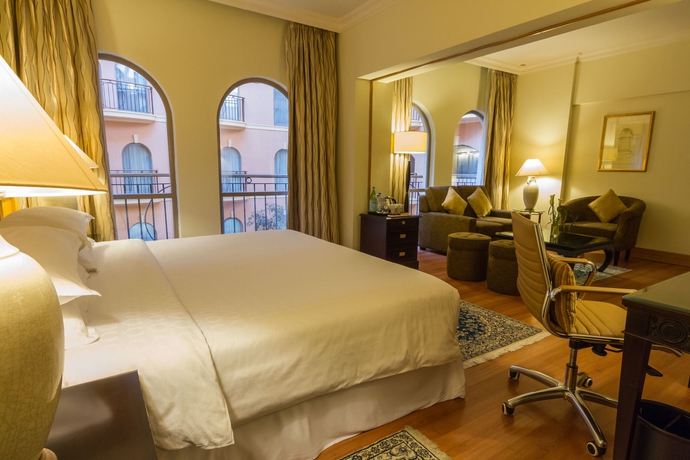 Imagen de la habitación del Hotel Grand Excelsior Deira. Foto 12