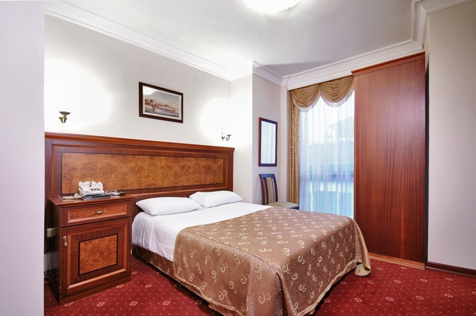 Imagen de la habitación del Hotel Grand Eyuboglu. Foto 5