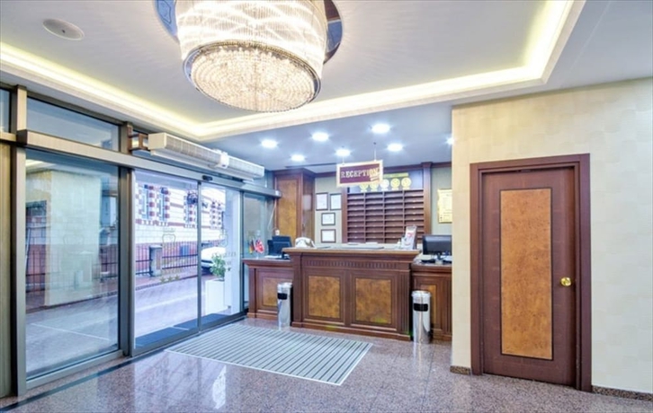 Imagen de los interiores del Hotel Grand Eyuboglu. Foto 16