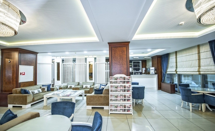 Imagen de los interiores del Hotel Grand Eyuboglu. Foto 19