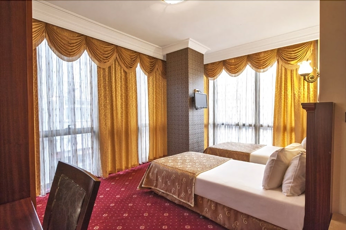 Imagen de la habitación del Hotel Grand Eyuboglu. Foto 14