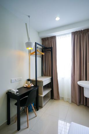 Imagen de la habitación del Hotel Grand FC Hotel. Foto 7