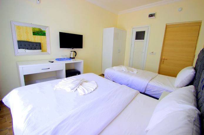 Imagen de la habitación del Hotel Grand FM. Foto 12