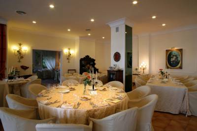 Imagen del bar/restaurante del Hotel Grand Fagiano Palace. Foto 4