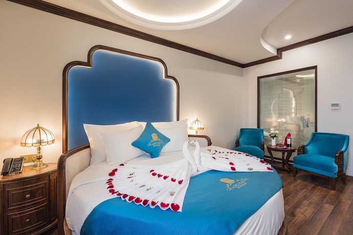 Imagen de la habitación del Hotel Grand Fleuve Boutique. Foto 8