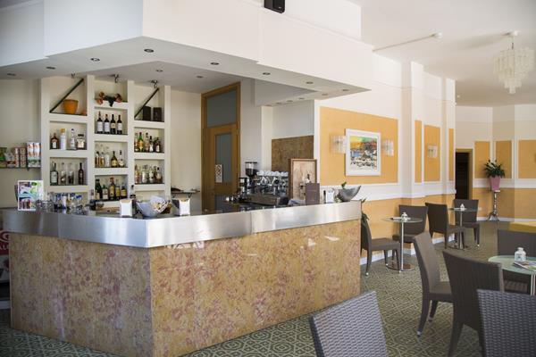 Imagen general del Hotel Grand, Forte de Marmi. Foto 2