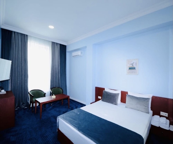 Imagen de la habitación del Hotel Grand Fortune. Foto 3