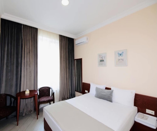 Imagen de la habitación del Hotel Grand Fortune. Foto 10