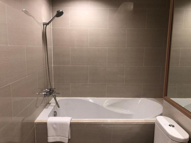 Imagen de la habitación del Hotel Grand Fortune Nakhon Si Thammarat. Foto 10