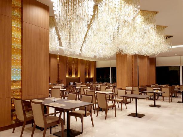 Imagen del bar/restaurante del Hotel Grand Fortune Nakhon Si Thammarat. Foto 5