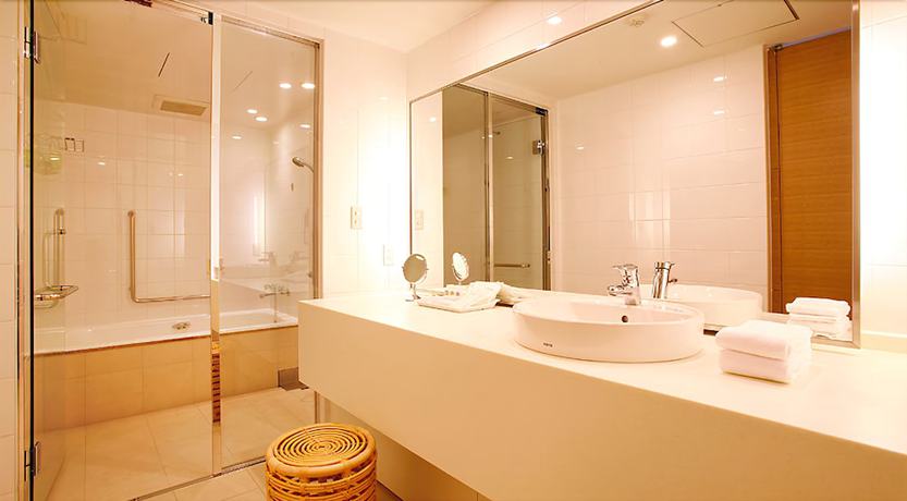 Imagen de la habitación del Hotel Grand Fuji. Foto 9