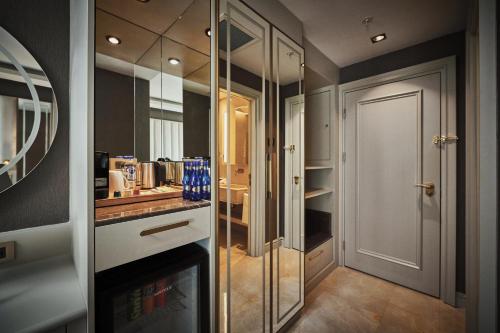 Imagen de la habitación del Hotel Grand Galata Hotel and Spa. Foto 16
