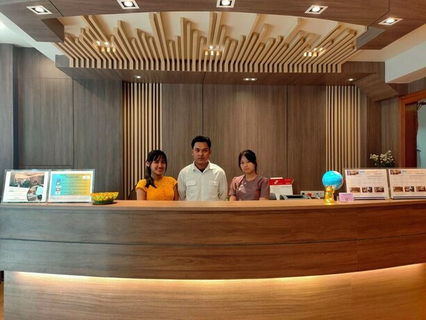 Imagen general del Hotel Grand Galaxy. Foto 11