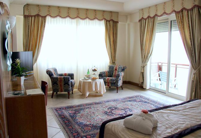 Imagen general del Hotel Grand Gallia. Foto 6