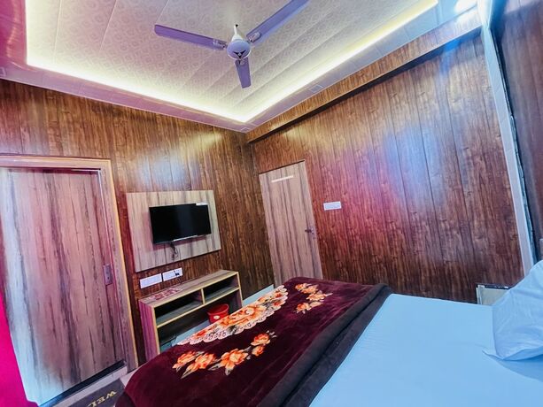 Imagen general del Hotel Grand Ganga Resort. Foto 6