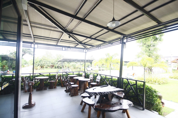 Imagen de los exteriores del Hotel Grand Garden Home Resort. Foto 15