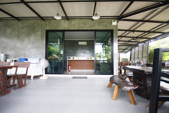 Imagen de los interiores del Hotel Grand Garden Home Resort. Foto 19