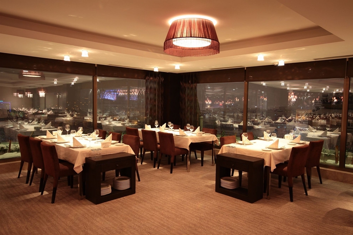 Imagen del bar/restaurante del Hotel Grand Gaziantep. Foto 6