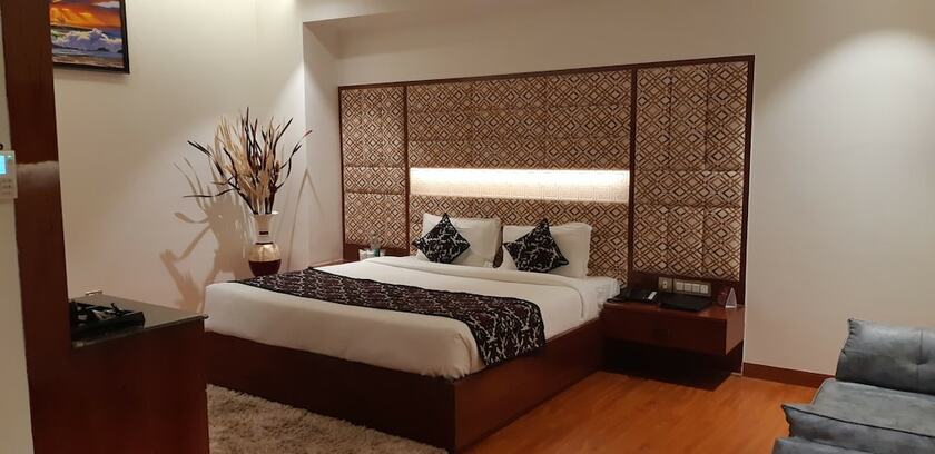 Imagen de la habitación del Hotel Grand Geet. Foto 19
