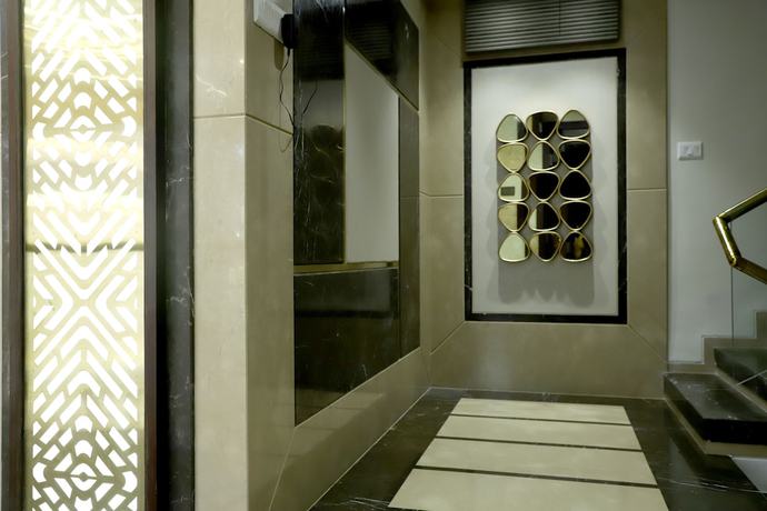Imagen de los interiores del Hotel Grand Girdhar. Foto 17