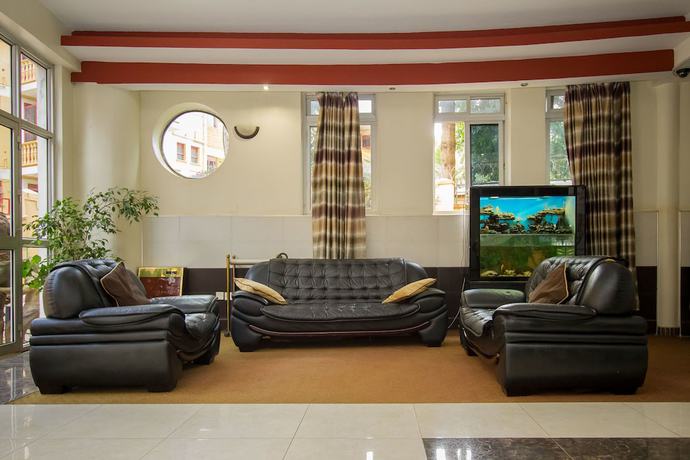 Imagen de los interiores del Hotel Grand Global, Bwaise. Foto 15