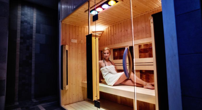 Imagen general del Hotel Grand Glorius. Foto 4