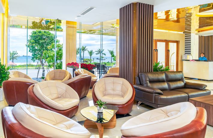 Imagen de los interiores del Hotel Grand Gold. Foto 18