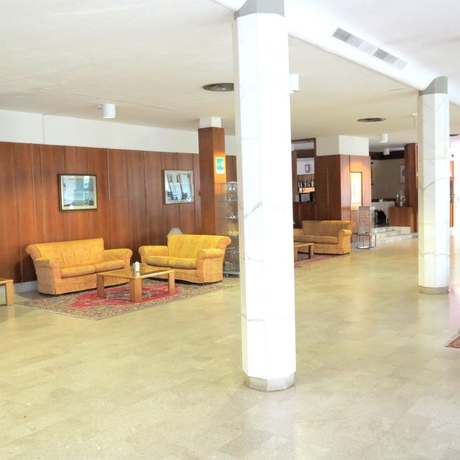 Imagen de los interiores del Hotel Grand Golf. Foto 15