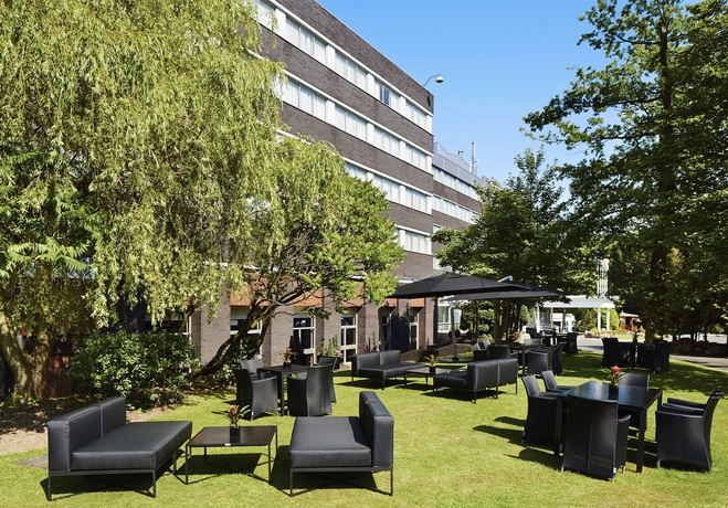 Imagen de los exteriores del Hotel Grand Gosforth Park. Foto 7