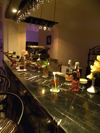 Imagen del bar/restaurante del Hotel Grand Halomy Resort. Foto 6