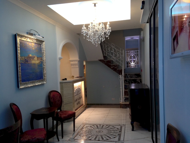 Imagen de los interiores del Hotel Grand Harbour Hotel. Foto 15