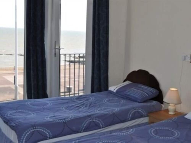 Imagen de la habitación del Hotel Grand Hastings. Foto 11