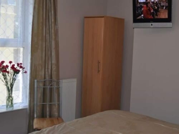 Imagen de la habitación del Hotel Grand Hastings. Foto 16