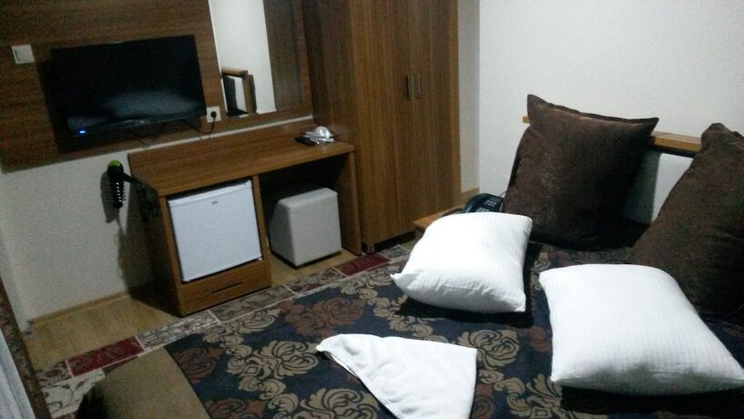 Imagen de la habitación del Hotel Grand Hekimoglu. Foto 13