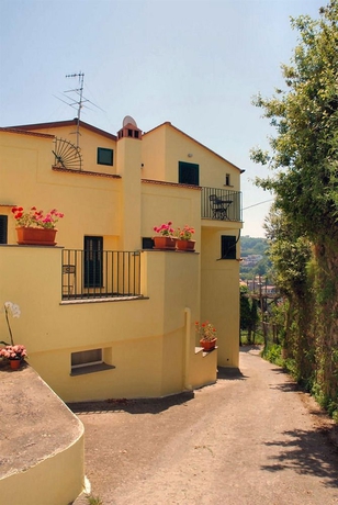 Imagen de los exteriores del Hotel Grand Hermitage & Villa Romita. Foto 10